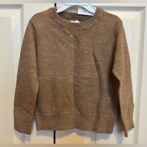 Brand new Gap sweater size 4-5T